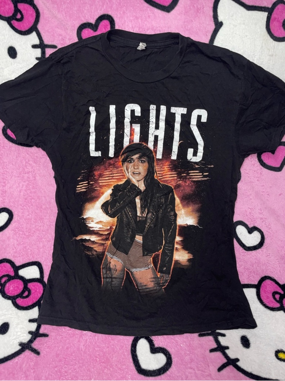 Lights band tee